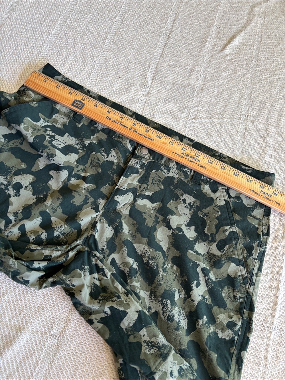 Columbia Omni Shield Camo Capri Pants Button Zip Stretch Size 16 - Picture 15 of 17